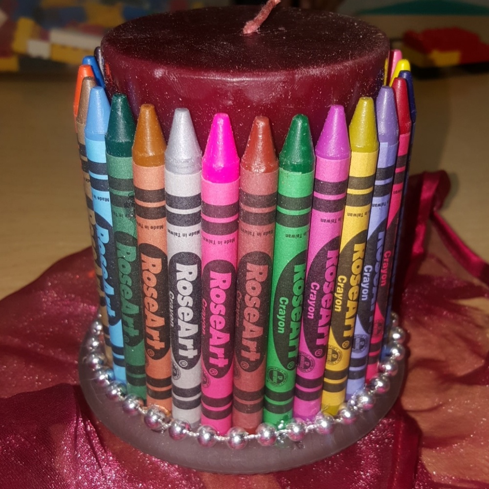 decorated crayon candle